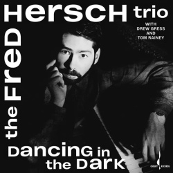 Dancing In The Dark (CD)