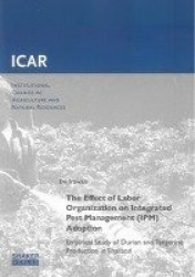 The Effect of Labor Organization on Integrated Pest Management (IPM) Adoption