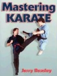 MASTERING KARATE